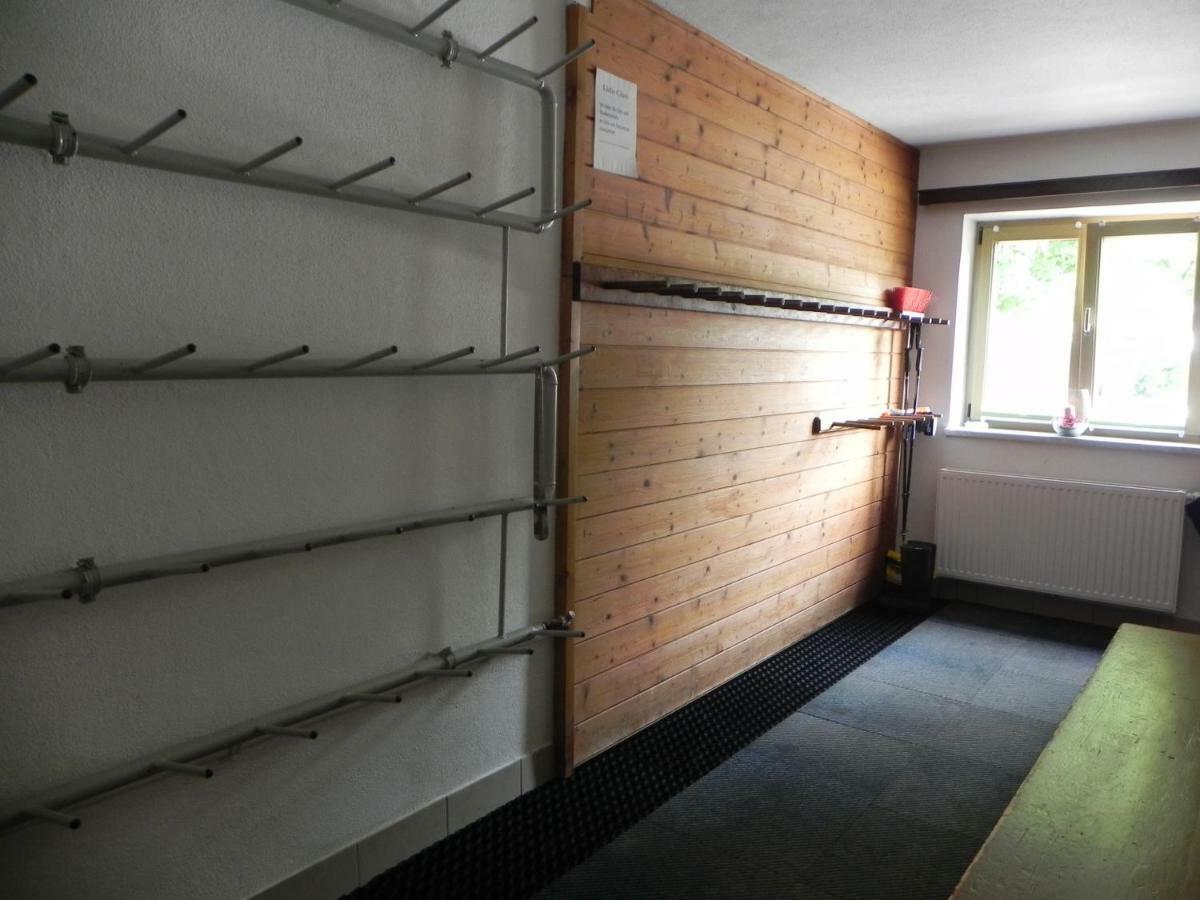 Ferienwohnung Haus Sonnenschein Saalbach Exterior foto